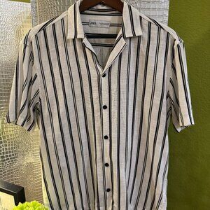 Zara Black & White Linen Shirt – Button-Down Casual Top – Men’s Medium